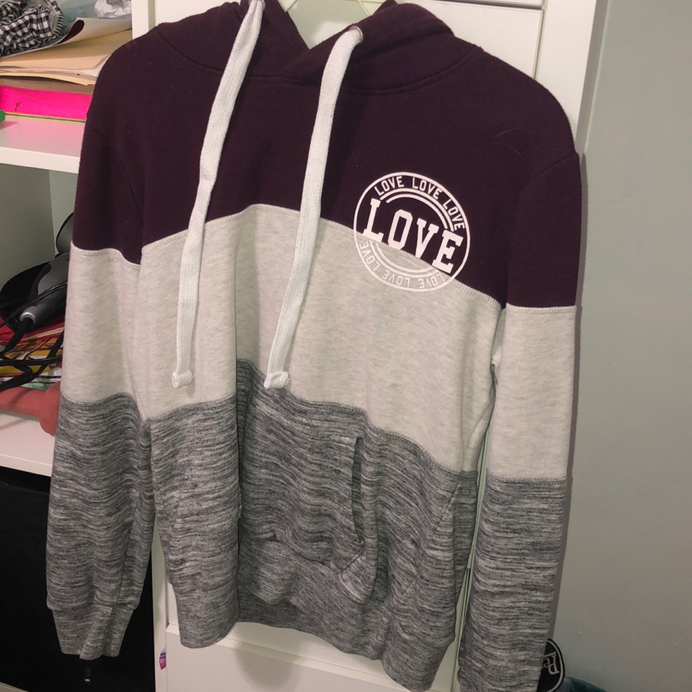 SWEATER